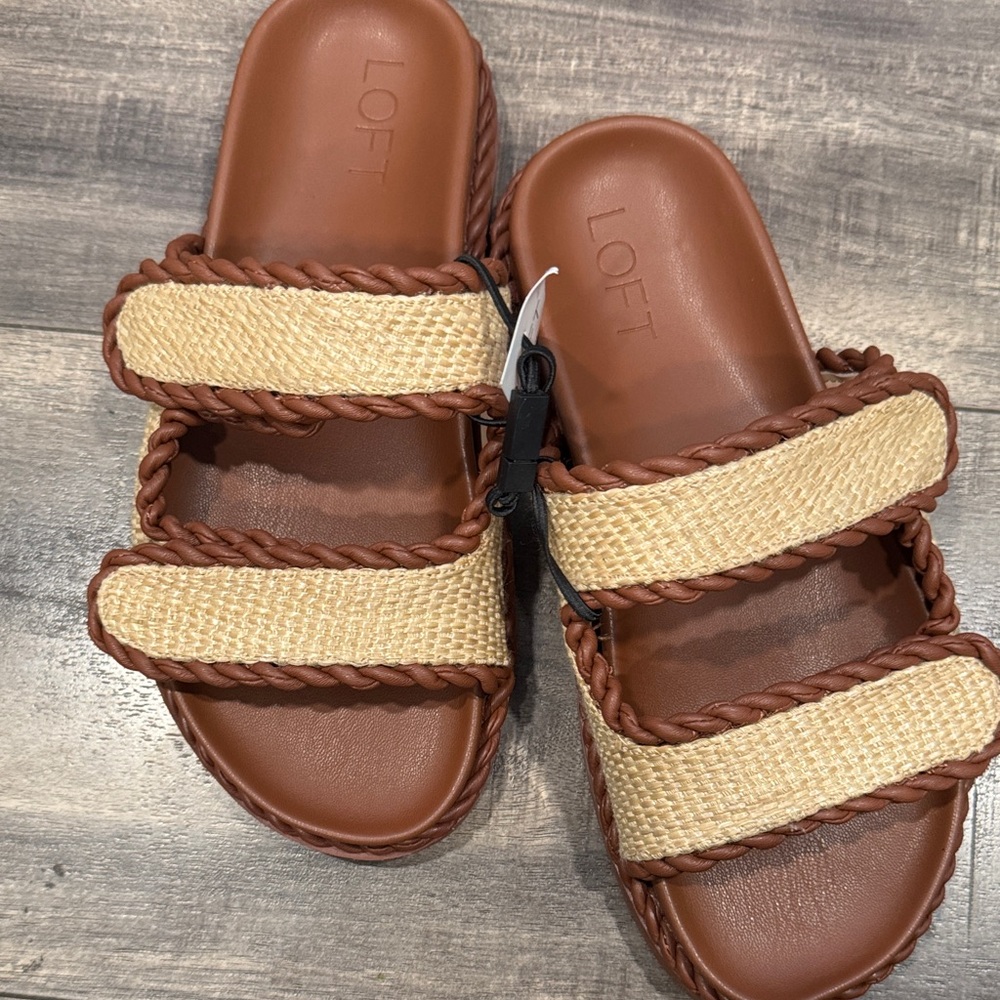 LOFT nwt Brown and Cream Woven Slide Sandals size 5.5